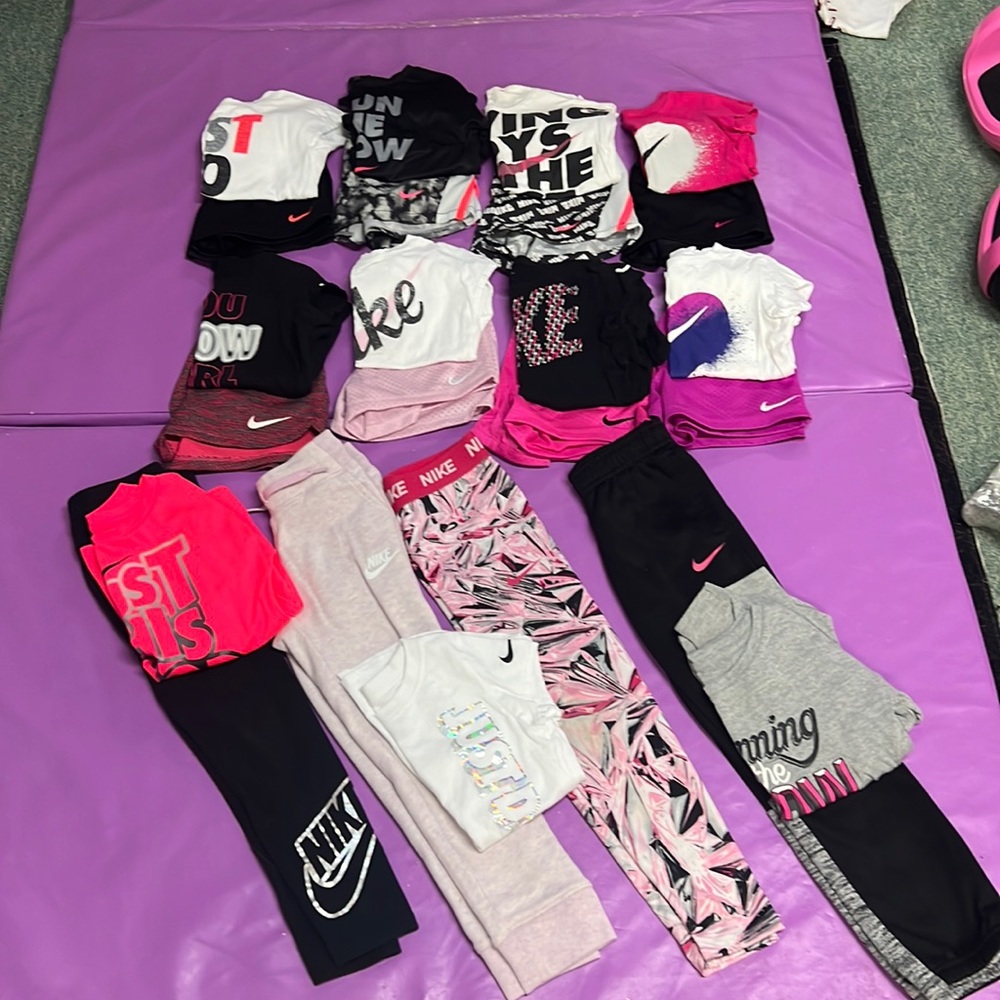 Nike size 6,6x and xs girls bundle.